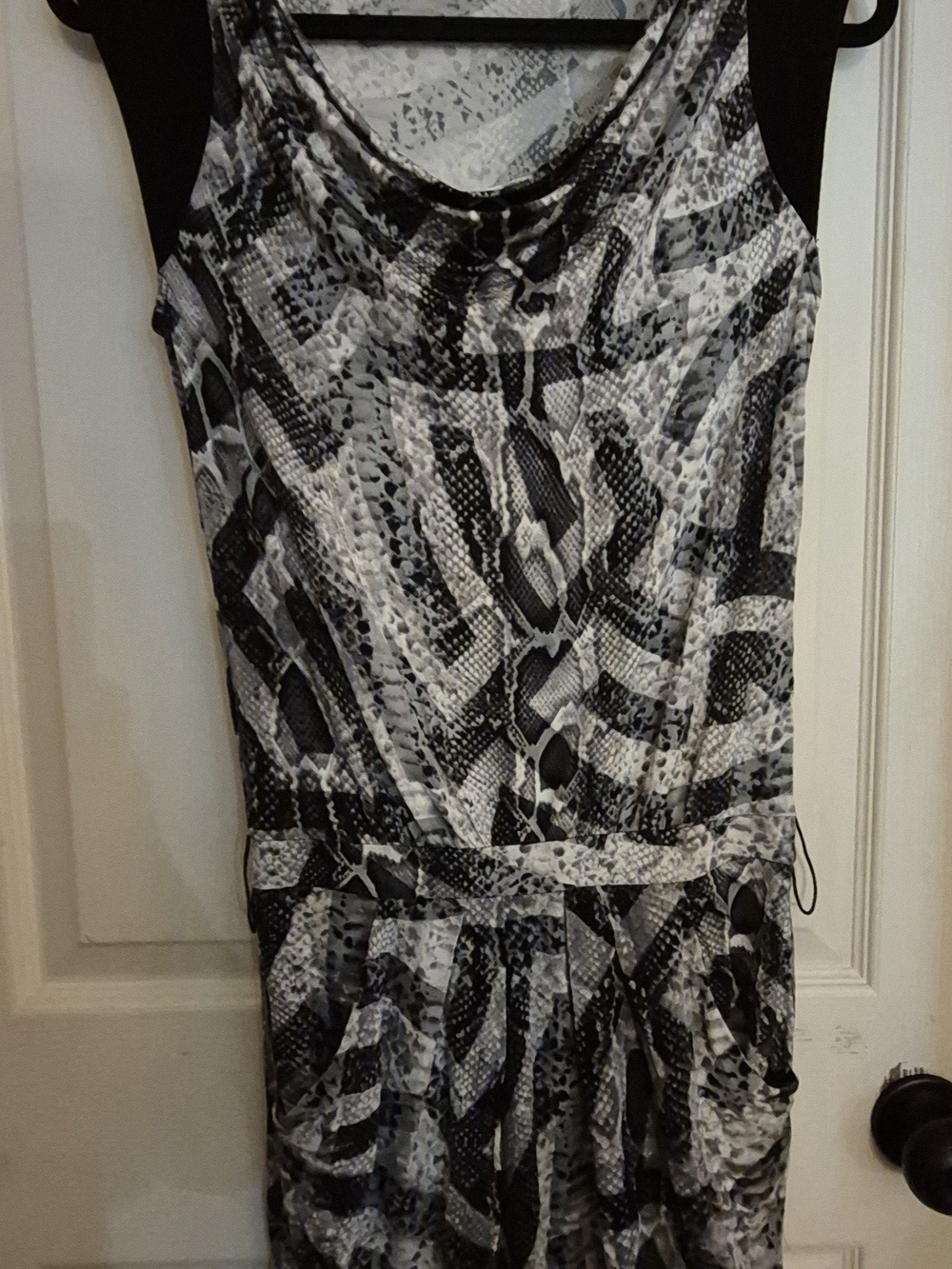 BCBG MAX AZRIA Shorty Romper Size Extra Small